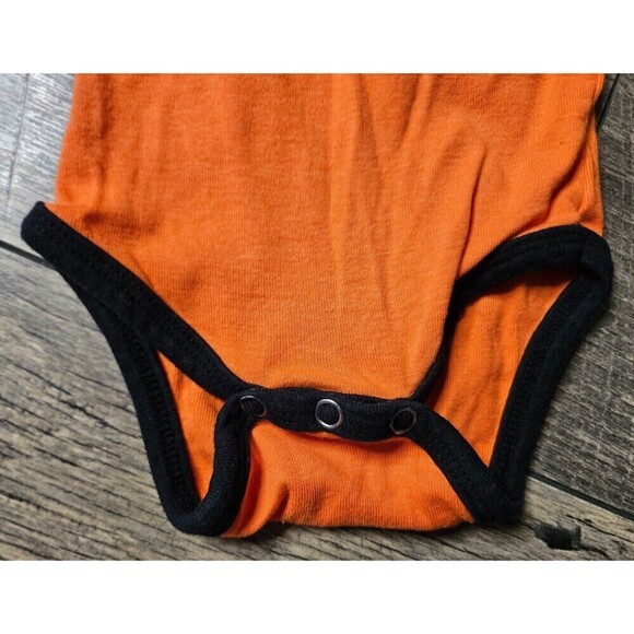 Harley Davidson Baby Onesie 3-6 months - Picture 5 of 7